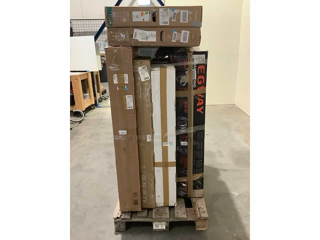 Pallet televisies retourgoederen - 9 items - afbeelding 3 van  7