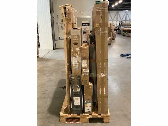 Pallet televisies retourgoederen - 9 items - afbeelding 3 van  8