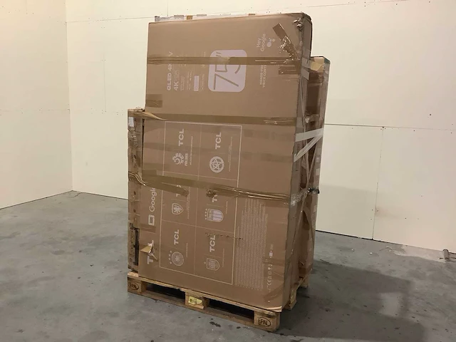 Pallet televisies retourgoederen - 9 items - afbeelding 1 van  8