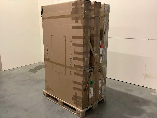 Pallet televisies retourgoederen - 9 items - afbeelding 1 van  8