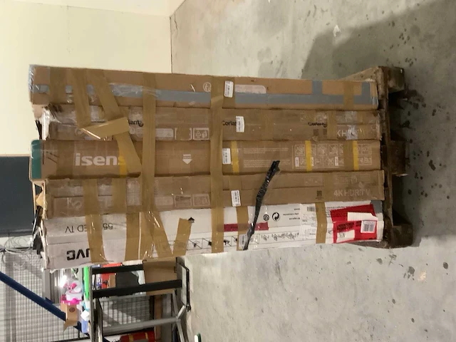 Pallet televisies retourgoederen - 9 items - afbeelding 3 van  8