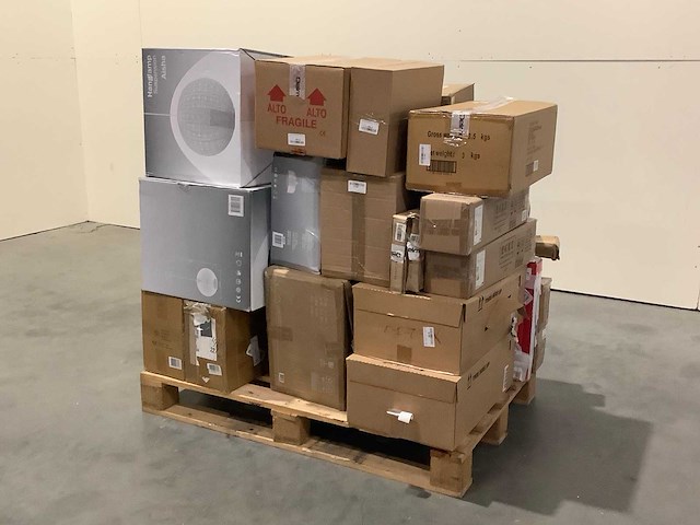 Pallet verlichting en kabels - afbeelding 1 van  9