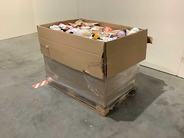 Pallet voedingssupplementen - afbeelding 1 van  8