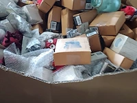 Pallet vol met decoratie en kerst inc pallet - afbeelding 11 van  11
