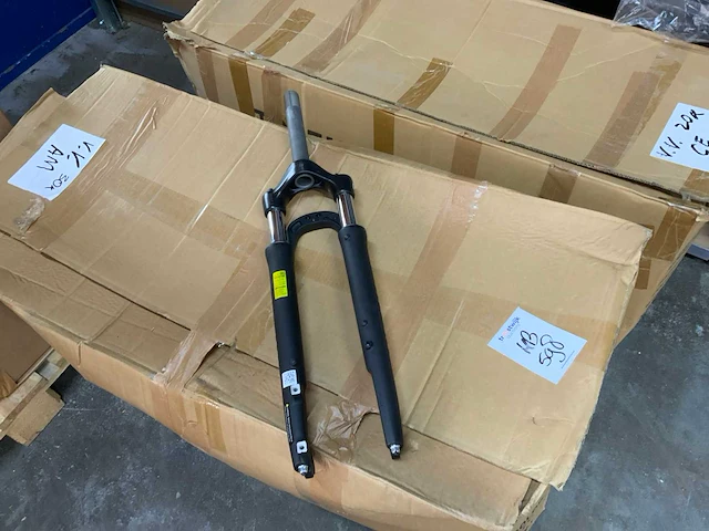 Pallet voorvorken van terugroepactie 10x - afbeelding 13 van  13