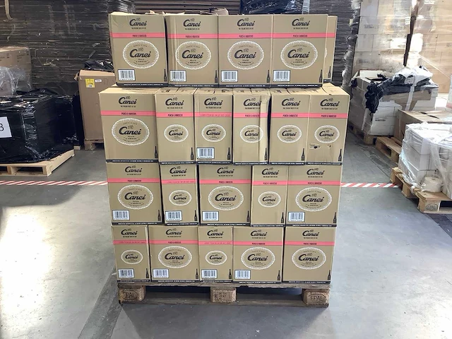 Pallet wijn - afbeelding 2 van  6