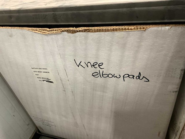 Palletbox elbow pads - afbeelding 2 van  2
