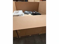 Palletbox magazijnopruiming - huis, tuin en keuken - afbeelding 1 van  2