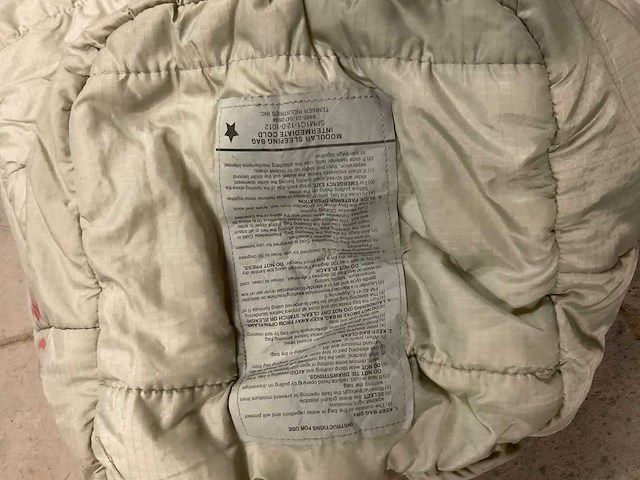 Palletbox sleeping bags - afbeelding 4 van  6