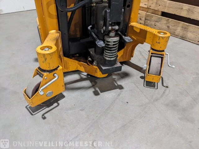 Palletheffer met kantelaar - afbeelding 7 van  11