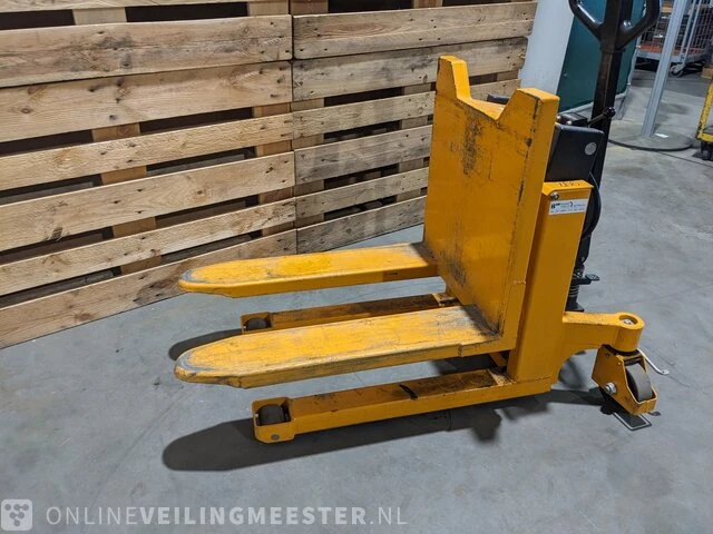 Palletheffer met kantelaar - afbeelding 10 van  11