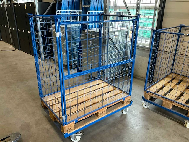 Palletkooi op verrijdbaar onderstel - afbeelding 2 van  2