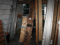 Palletopzetranden in div uitvoeringen, 14 stuks. - afbeelding 1 van  2
