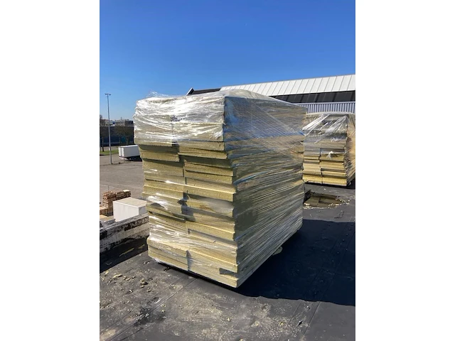Pallets isolatie - afbeelding 11 van  12