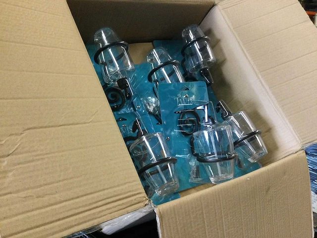 Pallets met diverse sanitair artikelen (19x) - afbeelding 3 van  39