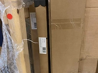 Pallets met douche- & badwanden. (3x) - afbeelding 7 van  9
