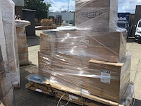 Pallets met sanitair (20x) - afbeelding 21 van  22