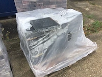 Pallets met tuintegels (8x) - afbeelding 5 van  7