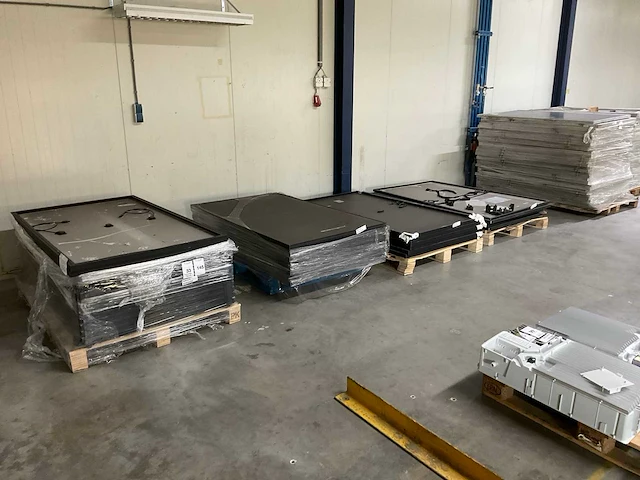 Pallets met zonnepanelen (4x) - afbeelding 4 van  12