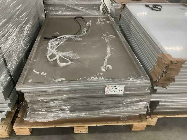 Pallets met zonnepanelen (5x) - afbeelding 12 van  12