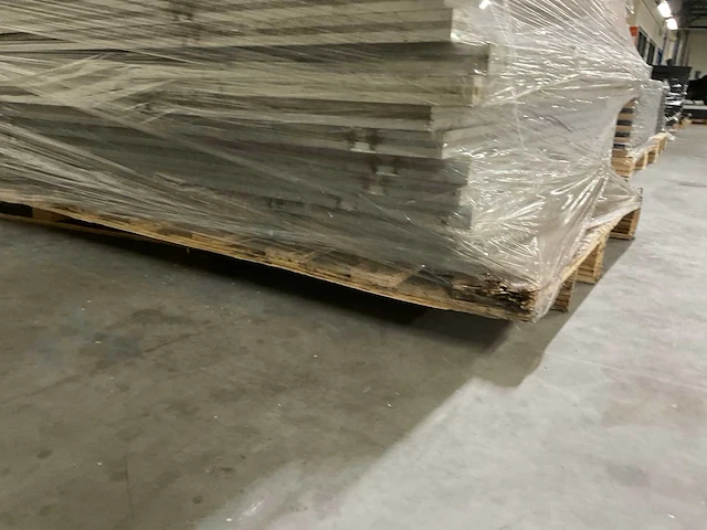 Pallets met zonnepanelen (6x) - afbeelding 3 van  8