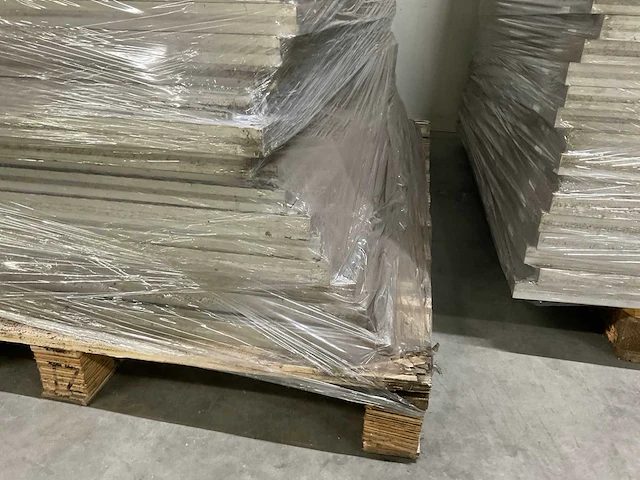Pallets met zonnepanelen (6x) - afbeelding 5 van  8