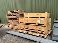 Pallets + palletkisten - afbeelding 1 van  6