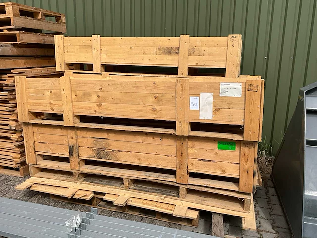Pallets + palletkisten - afbeelding 2 van  6