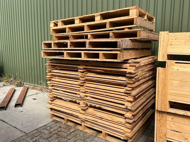 Pallets + palletkisten - afbeelding 3 van  6
