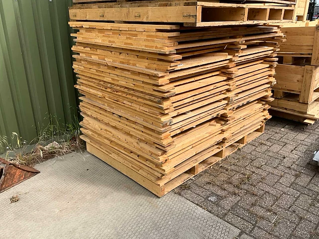 Pallets + palletkisten - afbeelding 4 van  6