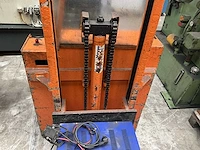 Palletstapelaar - afbeelding 2 van  13