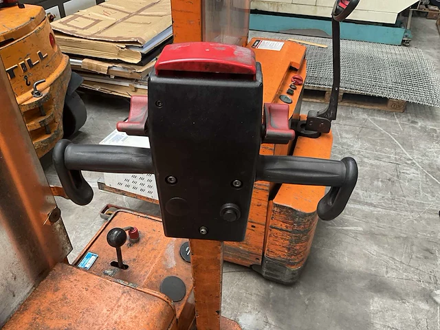 Palletstapelaar - afbeelding 11 van  13