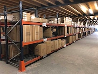 Palletstelling ±38m lang. erg netjes - afbeelding 2 van  3