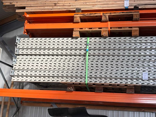 Palletstelling (8 staanders, 26 liggers) - afbeelding 2 van  5
