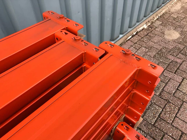 Palletstelling grote partij zeer netjes. gedemonteerd - afbeelding 9 van  11
