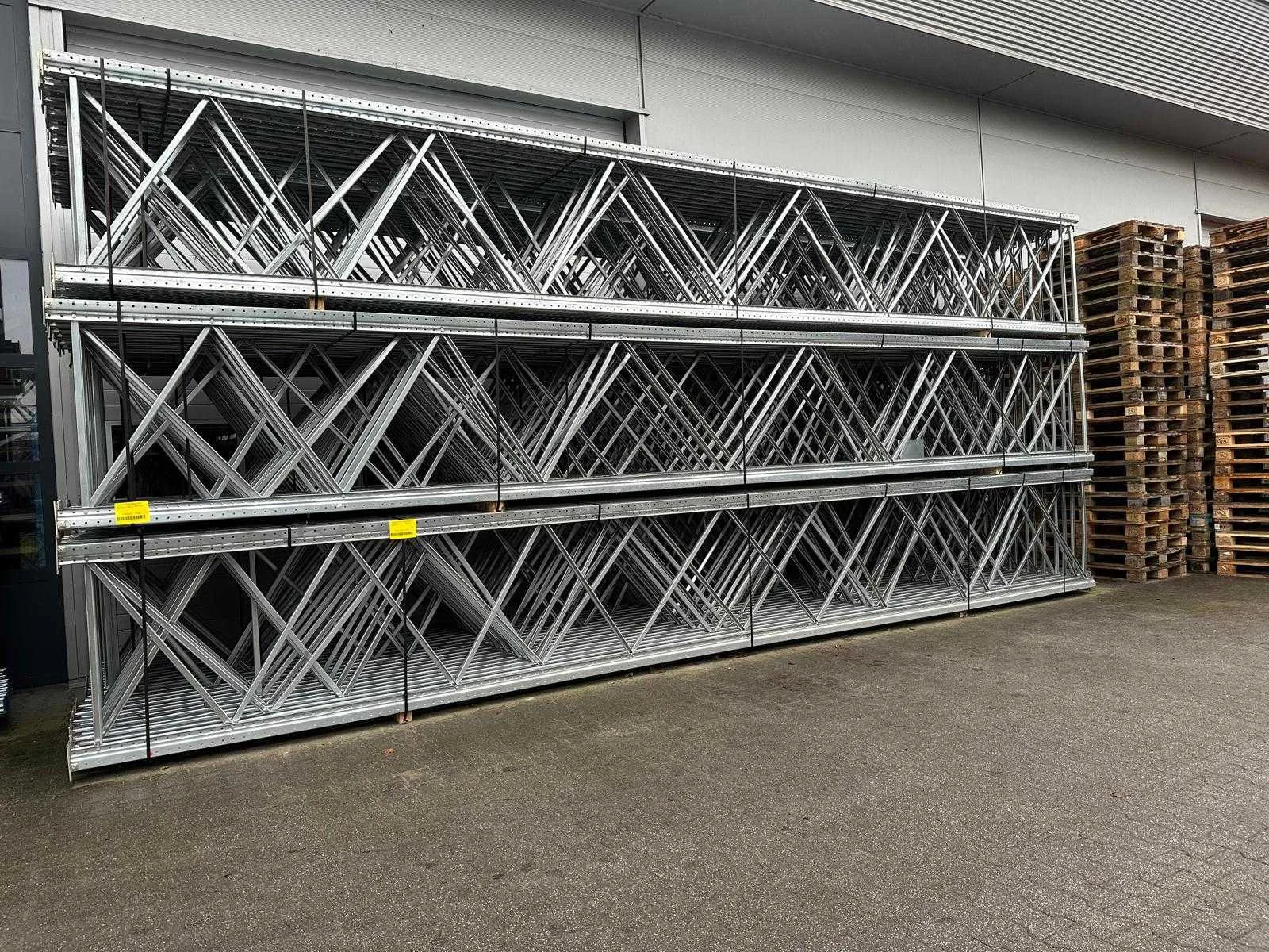 Palletstelling, magazijnstelling, en magazijninventaris