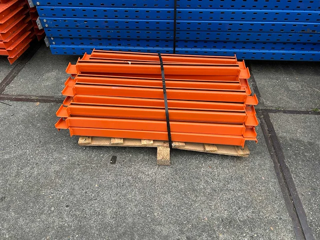 Palletstelling tussenliggers - afbeelding 1 van  4