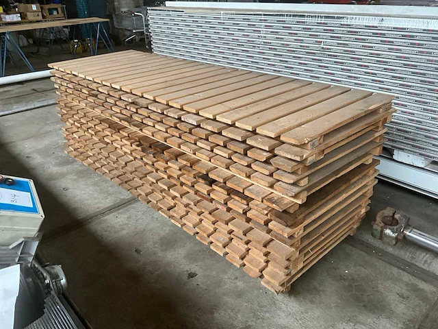 Palletstelling vlonderplank (14x) - afbeelding 1 van  4