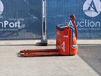 Pallettruck linde t18 elektrisch 1800kg - afbeelding 1 van  1