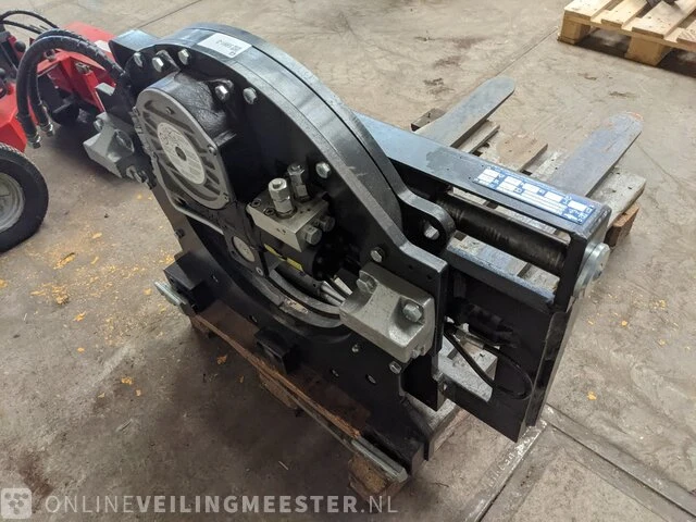 Palletvork met rotator cascade, 2018 - afbeelding 6 van  10