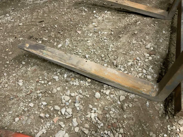 Palletvork “volvo shovel adapter” - afbeelding 3 van  9
