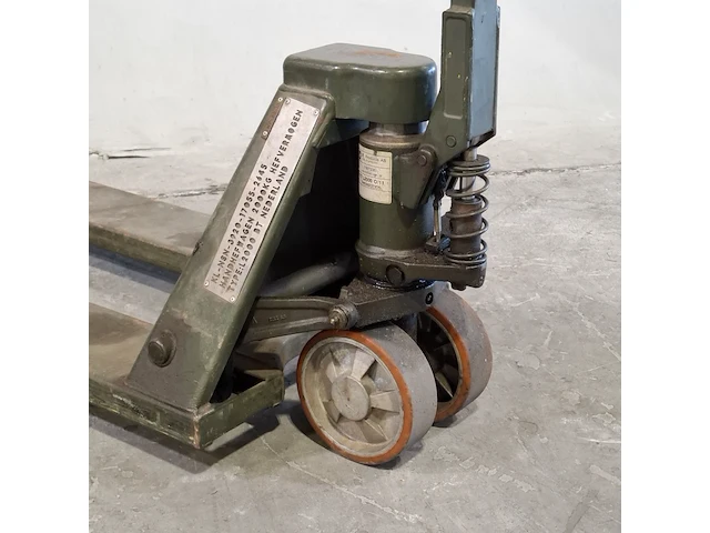 Palletwagen, bt lifter, bt l 2000/11 - afbeelding 7 van  9