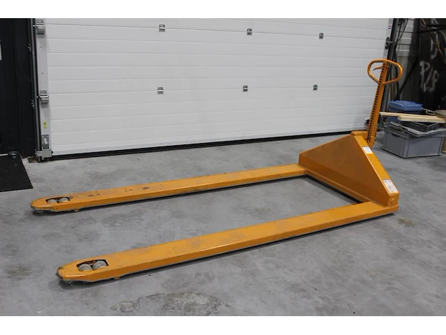 Palletwagen hp2 met lepellengte 240 cm en breedte 112 cm. maximaal 2000kg. - afbeelding 1 van  2