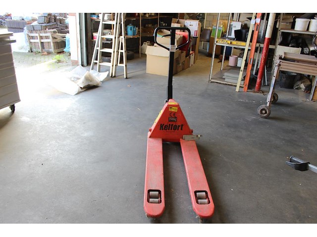 Palletwagen kelfort. max 2,5 ton. ophalen na 13.00 uur - afbeelding 1 van  3