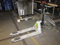 Palletwagen, lengte lepels 115 cm. let op! ophalen in overleg met hnvi einde 2e afhaaldag. - afbeelding 1 van  2