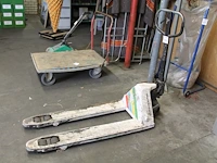 Palletwagen maximaal 2000 kg - afbeelding 1 van  2