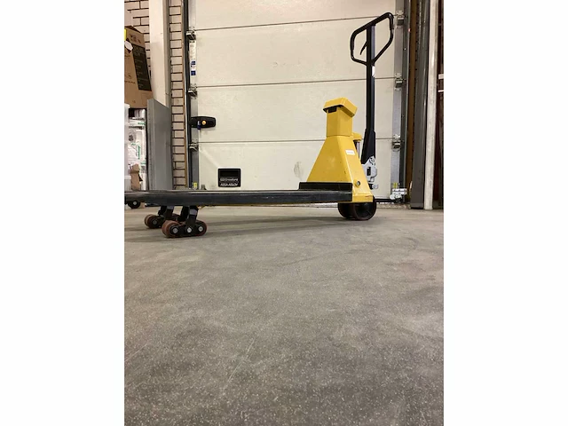 Palletwagen met weegsysteem - afbeelding 4 van  8