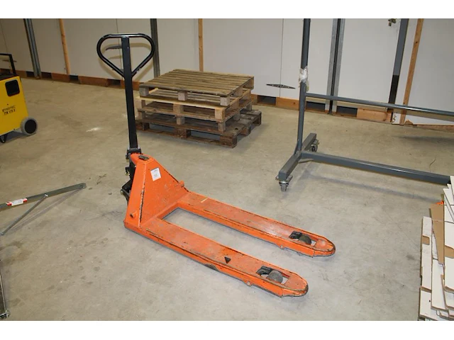 Palletwagen seco 11pn20d met maximale belastbaarheid 2000 kg. - afbeelding 1 van  3