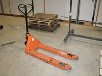 Palletwagen seco 11pn20d met maximale belastbaarheid 2000 kg. - afbeelding 1 van  3