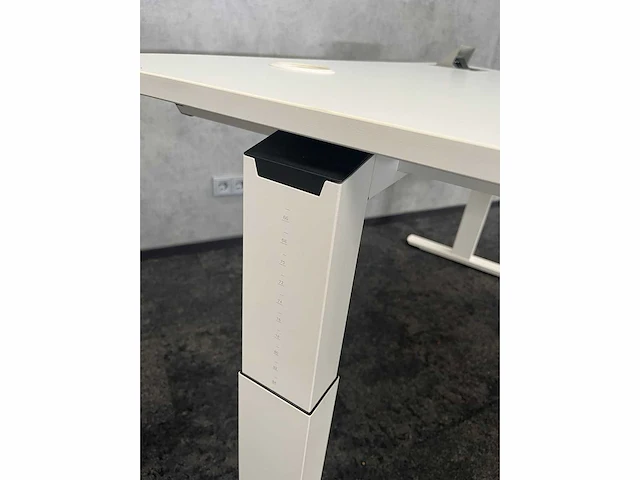 Palmberg crew - ergonomische slinger werkplek 156x80 - afbeelding 10 van  22